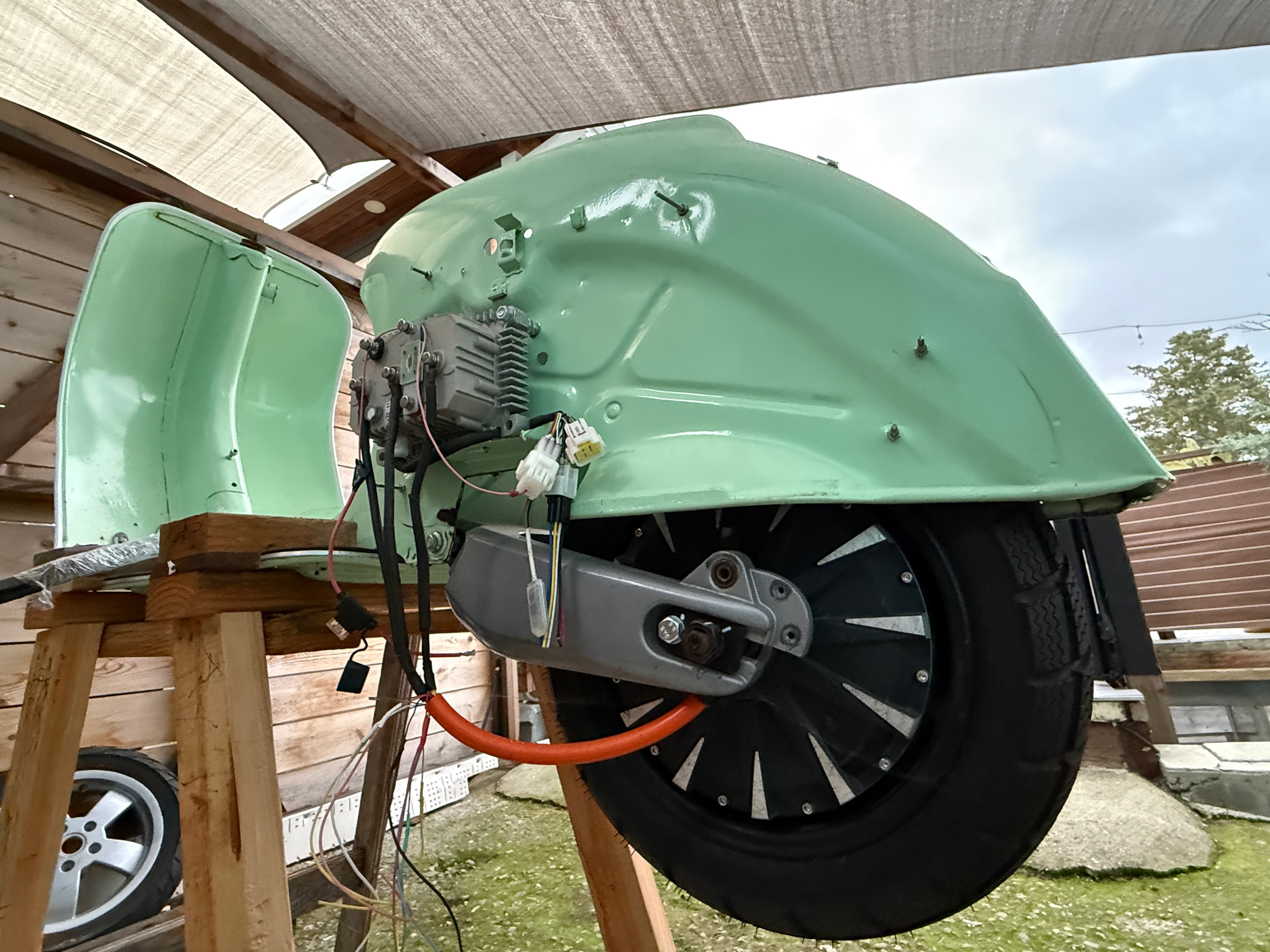 Hub motor + Kelly controller mounted